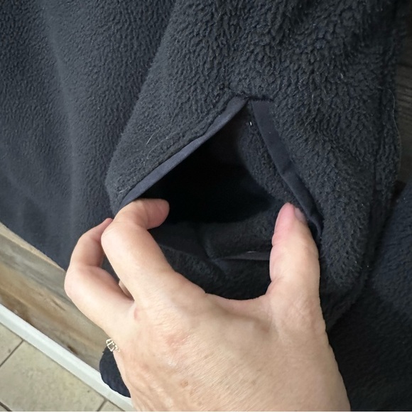 Abercrombie & Fitch Black Fleece Puffer Asymmetrical Pullover Snap-up Small - Picture 4 of 8